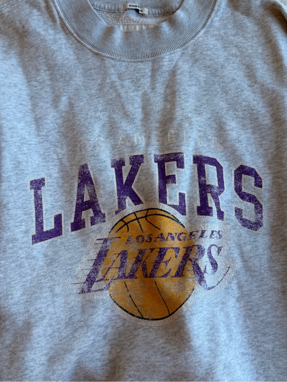 Lakers Sweatshirt - Picture 2 of 3